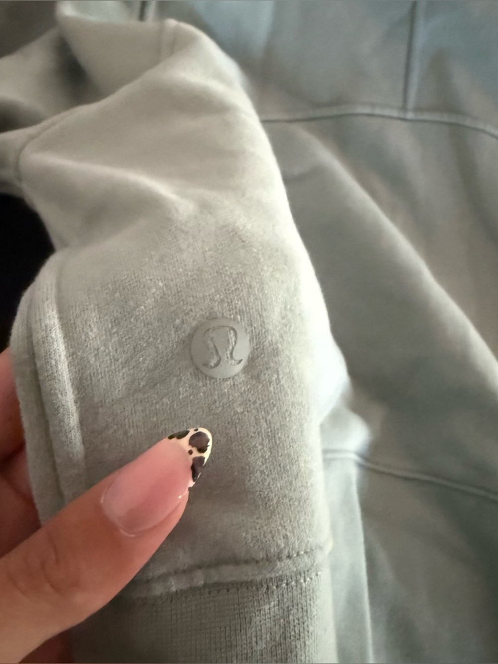 Lululemon Hoodie - Picture 4 of 4